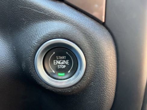 Used 2019 Chevrolet Silverado 1500 High Country image 23