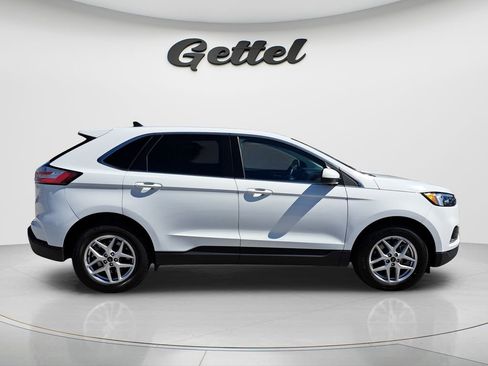 Used 2024 Ford Edge SEL image 3