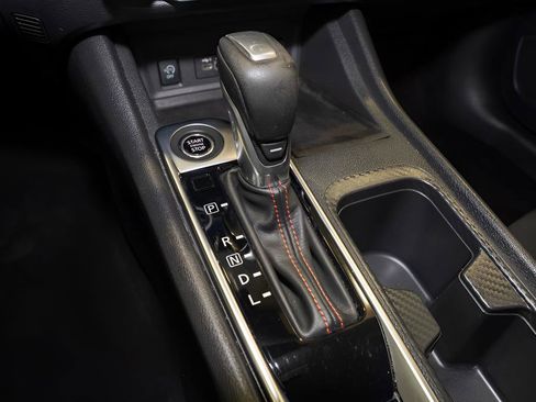 Certified 2024 Nissan Sentra SR image 17