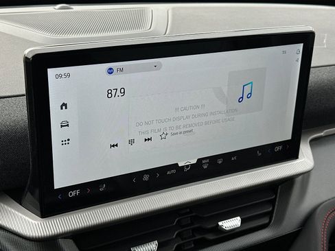 New 2026 Ford Explorer ST-Line w/ ST-Line Street Pack image 21