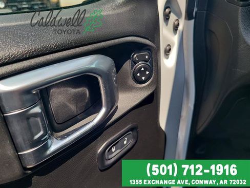 Used 2022 Jeep Wrangler Unlimited Sport AWD/4WD image 11