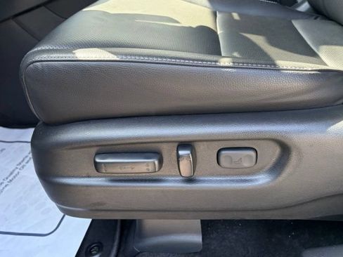 Certified 2025 Honda Ridgeline RTL image 17