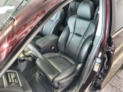 Used 2024 Subaru Ascent Touring AWD/4WD image 11