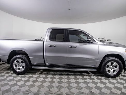Used 2020 RAM 1500 Big Horn AWD/4WD image 3