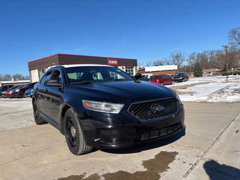 Used 2019 Ford Taurus Police Interceptor AWD w/ 2-tone Vinyl Package #1 image 1