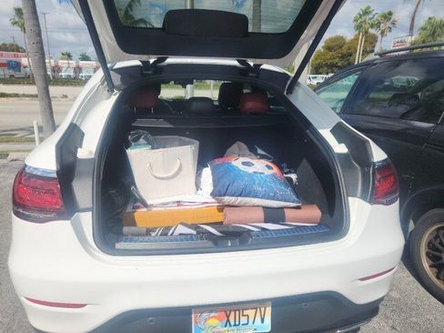 Used 2022 Mercedes-Benz GLC 300 4MATIC Coupe image 13