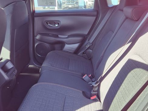 Used 2025 Honda HR-V Sport image 11