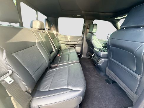 Used 2024 Ford F150 Lariat w/ FX4 Off-Road Package image 29