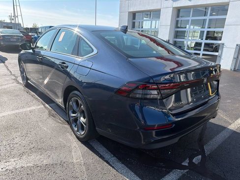 Used 2023 Honda Accord EX image 3