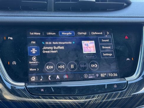Used 2023 Cadillac XT6 Premium Luxury FWD image 18