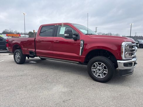 Used 2026 Ford F350 Lariat w/ FX4 Off-Road Package image 7