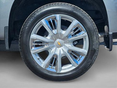 New 2026 Chevrolet Silverado 1500 High Country AWD/4WD image 11