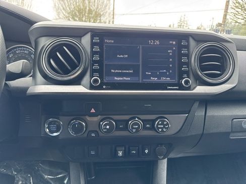 Used 2020 Toyota Tacoma TRD Sport image 20