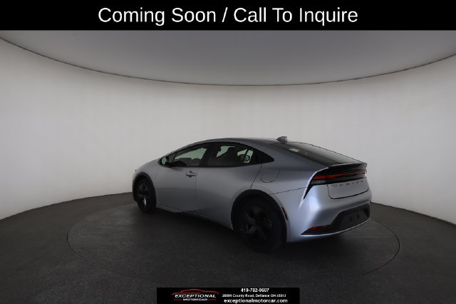Used 2025 Toyota Prius LE FWD image 18