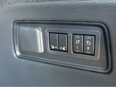 New 2026 Cadillac Escalade Sport image 32