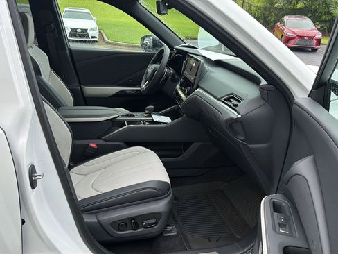 New 2026 Lexus TX 500h AWD image 15