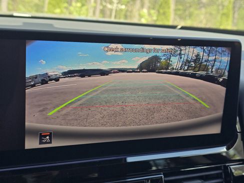 New 2026 Nissan Pathfinder SV FWD image 18
