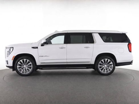 Used 2023 GMC Yukon XL Denali w/ Max Trailering Package AWD/4WD image 7