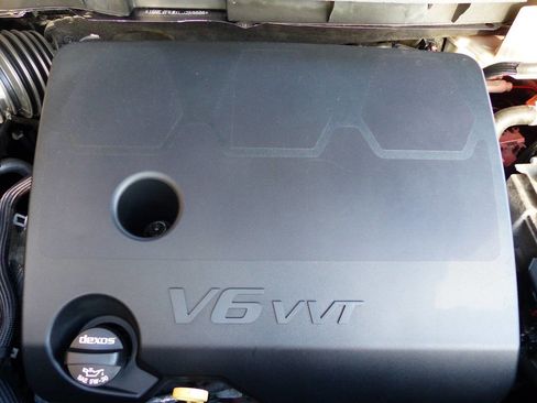 Used 2020 Chevrolet Traverse LS w/ LPO, Floor Liner Package AWD/4WD image 19