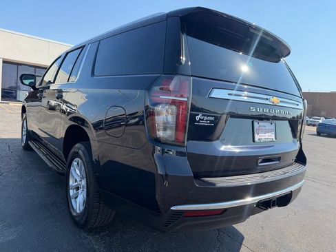 Used 2023 Chevrolet Suburban LT AWD/4WD image 18