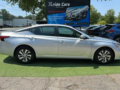 Used 2020 Nissan Altima 2.5 S FWD image 7