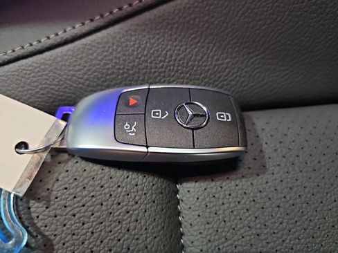 New 2026 Mercedes-Benz GLE 350 4MATIC image 37