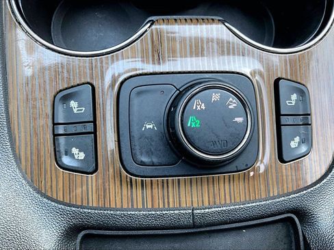 Used 2021 GMC Acadia SLE w/ Driver Convenience Package AWD/4WD image 36