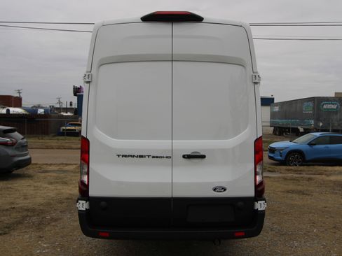 New 2026 Ford Transit 350 148 High Roof Extended image 24