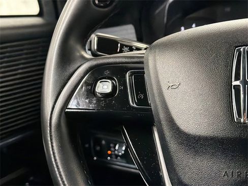 Used 2022 Lincoln Corsair FWD image 22