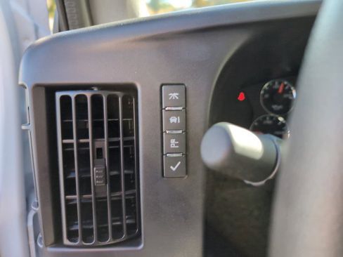 New 2025 Chevrolet Express 2500 w/ Driver Convenience Package image 18