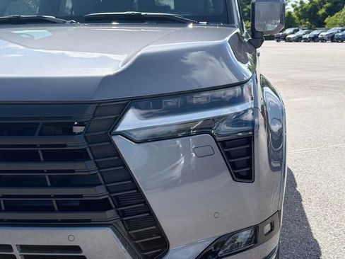 New 2026 Lexus GX 550 w/ Accessory Package (2T) AWD/4WD image 9