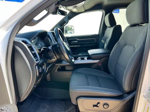 Used 2023 RAM 1500 Big Horn AWD/4WD image 4