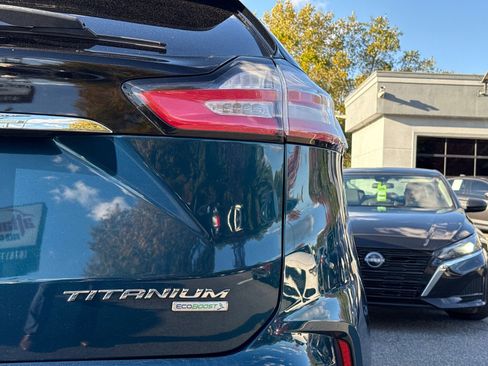 Used 2020 Ford Edge Titanium w/ Cargo Accessory Package image 10