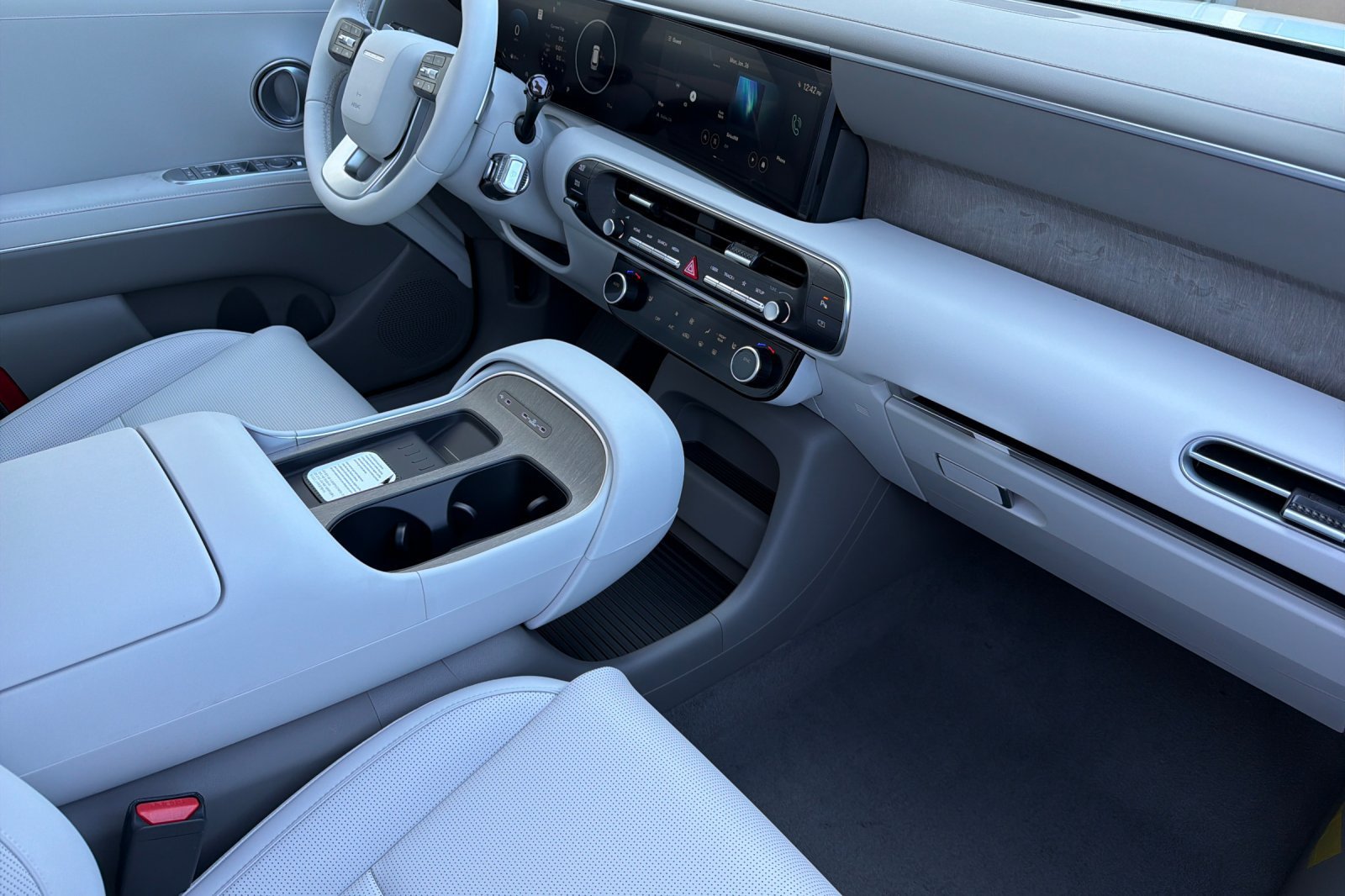 Used 2026 Hyundai Palisade SEL FWD image 18