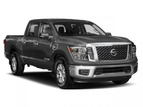 Used 2018 Nissan Titan SV w/ SV Convenience Package image 9