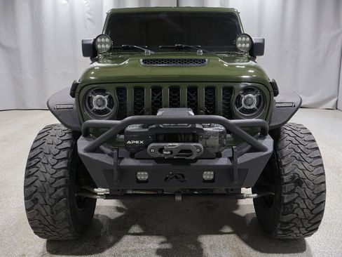 Used 2022 Jeep Gladiator Mojave w/ Cold Weather Group image 9