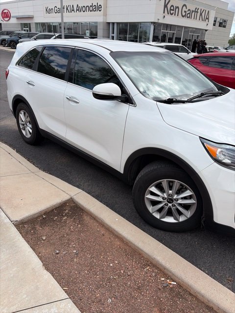 Used 2020 Kia Sorento LX FWD image 5