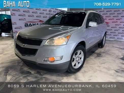 Used 2009 Chevrolet Traverse LT image 1