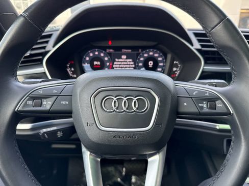Used 2022 Audi Q3 2.0T Premium w/ Convenience Package image 23