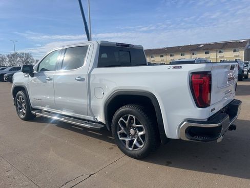 Used 2025 GMC Sierra 1500 SLT w/ SLT Premium Plus Package image 8