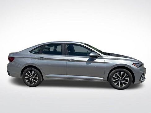 Used 2025 Volkswagen Jetta S FWD image 7
