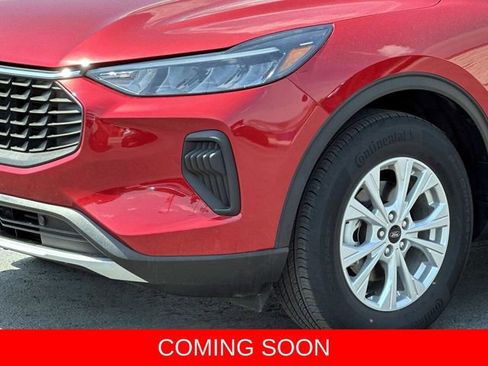 Used 2023 Ford Escape Active AWD/4WD image 5