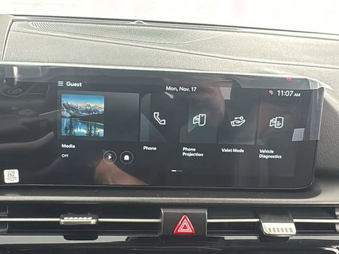 New 2026 Kia Sportage EX w/ EX Panorama Roof Package image 25