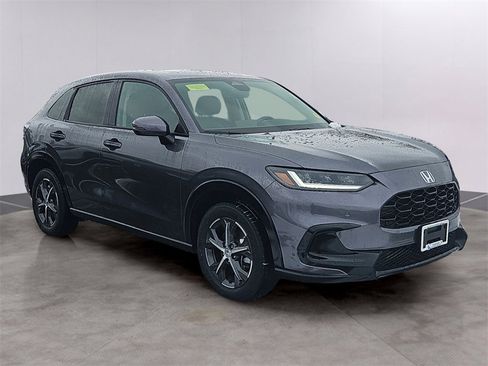 Certified 2024 Honda HR-V EX-L image 3