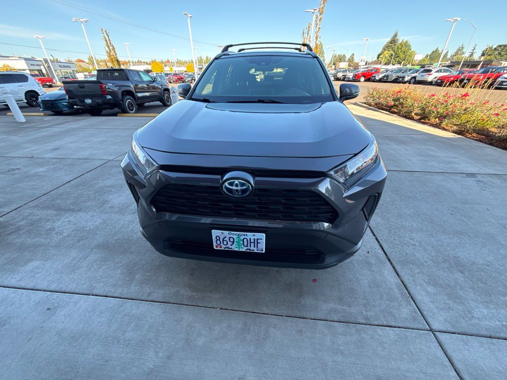 Used 2020 Toyota RAV4 LE w/ Carpet Mat Package AWD/4WD image 2