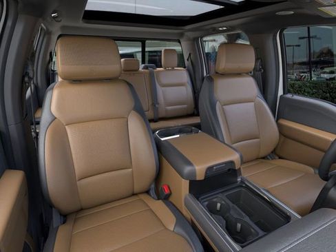 New 2025 Ford F250 Lariat w/ Lariat Ultimate Package image 10