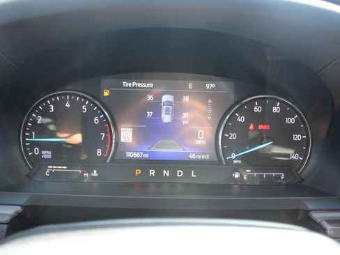 Used 2022 Ford Explorer Limited w/ Equipment Group 301A RWD image 38