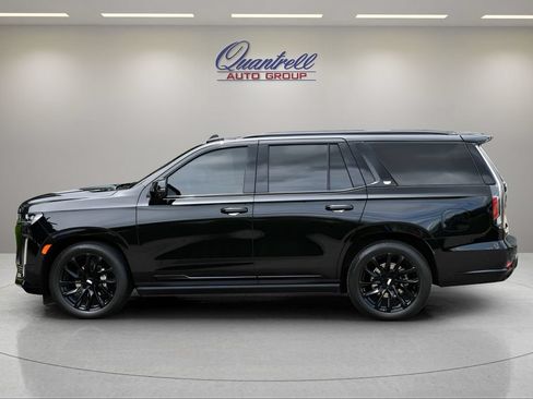 Certified 2024 Cadillac Escalade Sport w/ LPO, ONYX Package AWD/4WD image 7