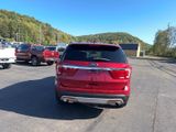 Used 2017 Ford Explorer XLT w/ Equipment Group 202A image 6