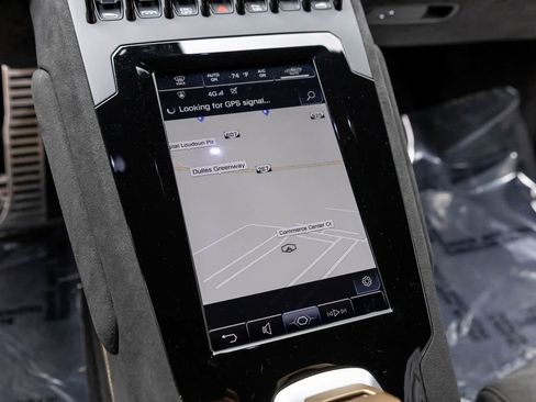 Used 2024 Lamborghini Huracan Sterrato image 16